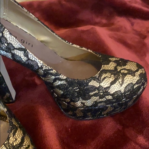Madden Girl Lace Platform Heels - Picture 2 of 7